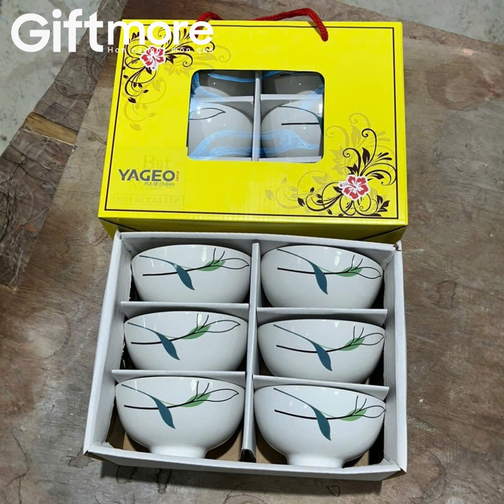 Hộp carton in sẵn hoa văn