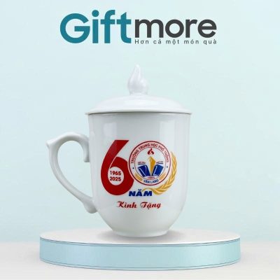 Ly sứ quà tặng in logo dáng ngọn lửa có nắp màu trắng 350ml GM-LS03