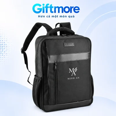 Demo monogram MA lá và tên MINH AN trắng trên mặt trước balo Laptop 05 đen