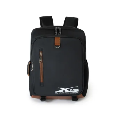 Ảnh tư liệu chính diện balo XBag 04 đen phối nâu, khóa dọc và nhận diện Xbags có sẵn