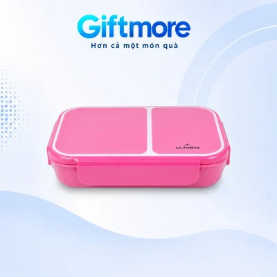 Hộp cơm La Fonte 800 ml màu hồng, nắp viền trắng và khóa cài trên nền GiftMore