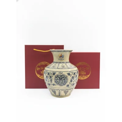 Catalogue lọ Trường Phúc đặt trước hộp và túi đỏ, không có đế sứ rời