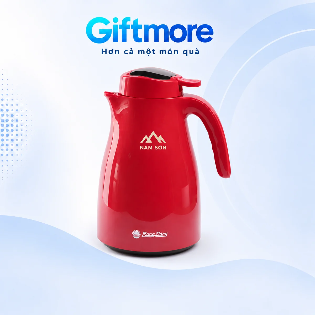 Demo ba đỉnh núi và tên NAM SON màu ngà trên phần giữa phía trên thân phích đỏ
