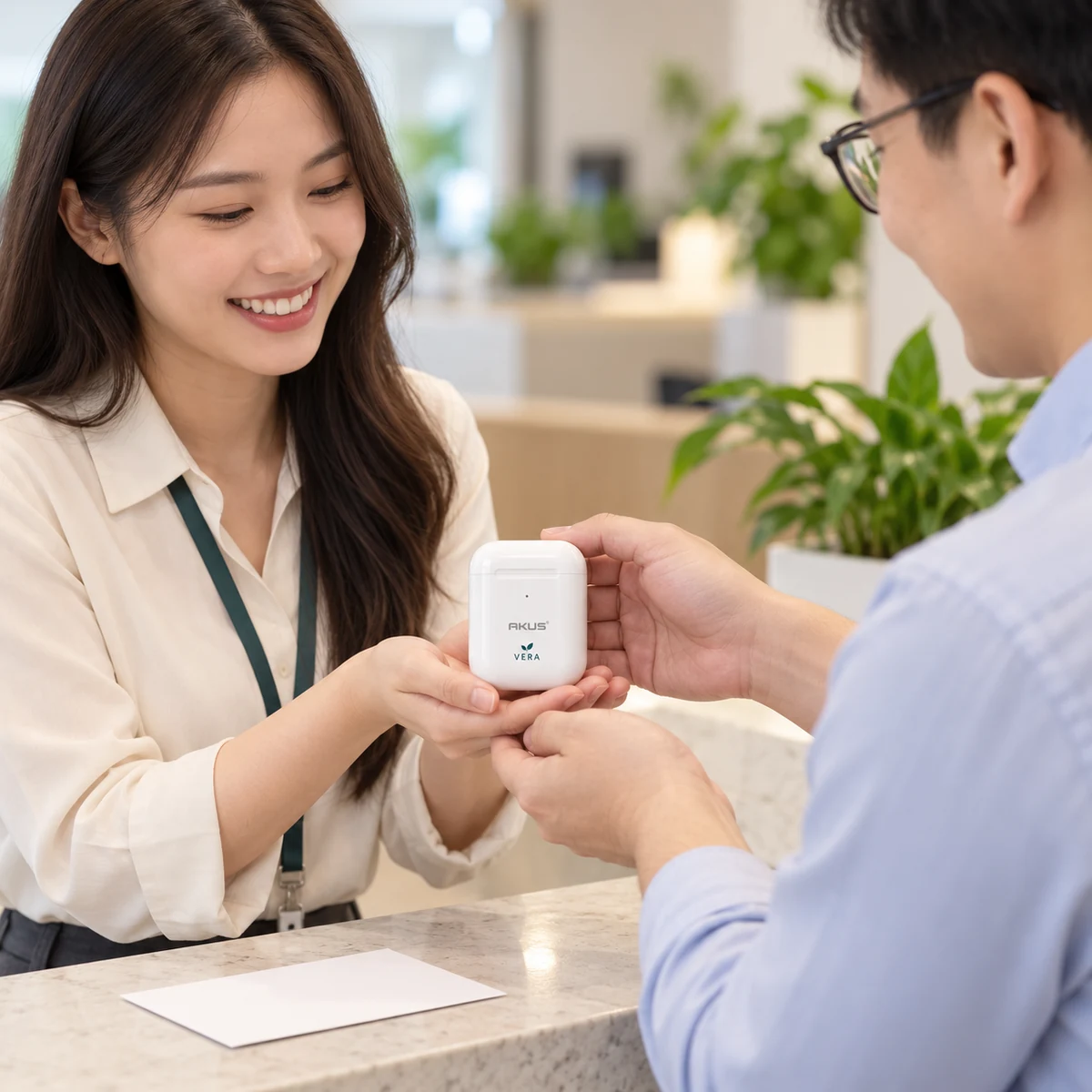 Mô phỏng trao hộp AKUS A2 có nhận diện VERA cho nhân sự
