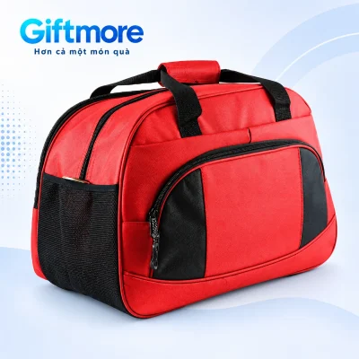 Túi du lịch 1680-02 đỏ có lưới hông trên nền GiftMore