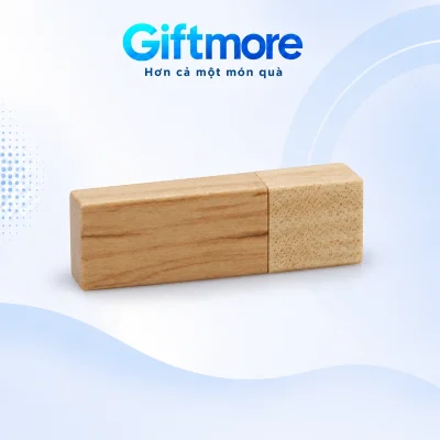 Minh họa USB gỗ UGV 006 đóng nắp thành thanh chữ nhật có đường ghép nắp